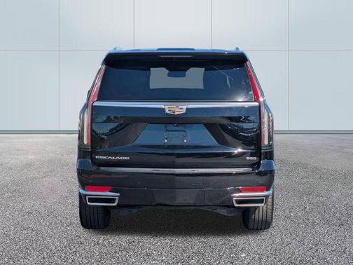 2021 Cadillac Escalade Luxury