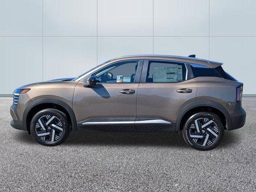 Canyon Bronze Metallic 2026 Nissan Kicks SV