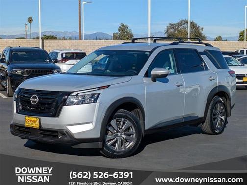 2022 Nissan Pathfinder SV 2WD