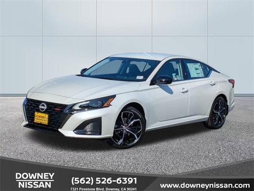 2025 Nissan Altima SR FWD
