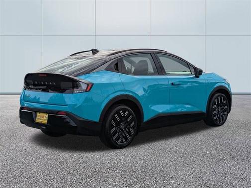 2026 Nissan Leaf PLATINUM+