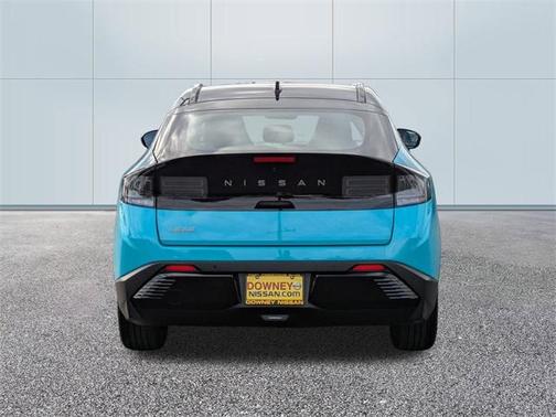 2026 Nissan Leaf PLATINUM+