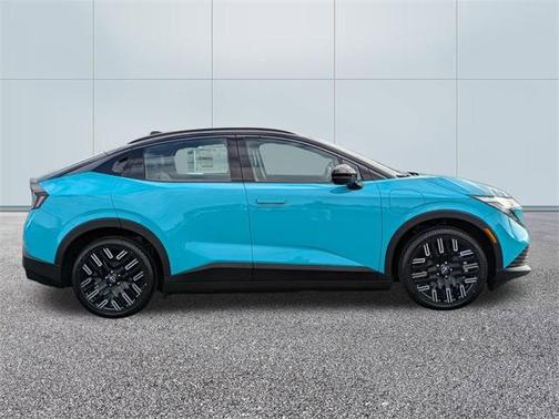 2026 Nissan Leaf PLATINUM+