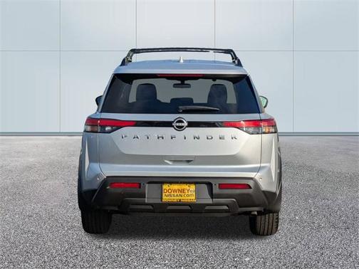 2025 Nissan Pathfinder SV FWD