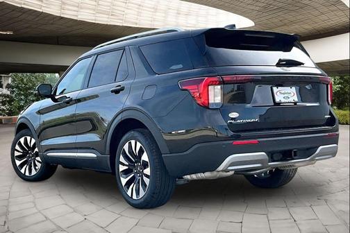 Agate Black Metallic 2026 Ford Explorer Platinum