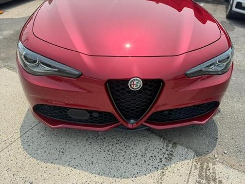 2019 Alfa Romeo Giulia Ti Sport