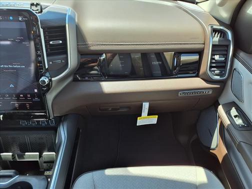 Bright White Clearcoat 2026 RAM 1500 Laramie