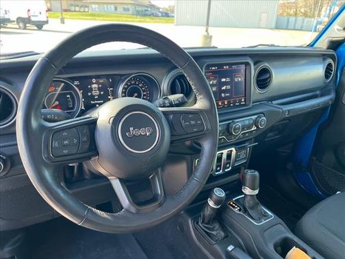 2023 Jeep Wrangler 2-Door Willys 4x4