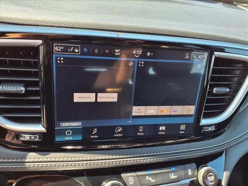 Diamond Black 2026 Chrysler Pacifica Select