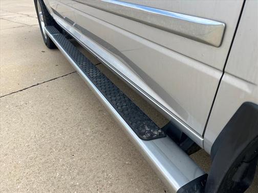 2017 RAM 1500 Big Horn Crew Cab 4x4 57' Box