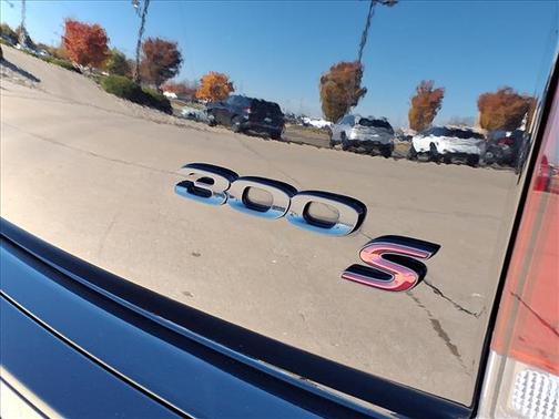 2023 Chrysler 300 300S