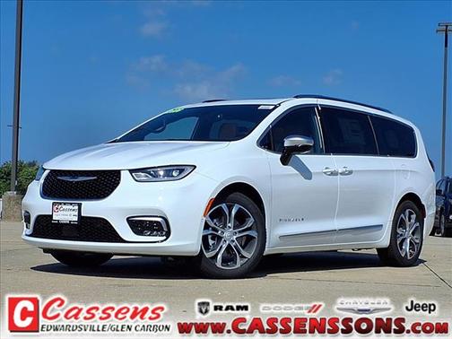 2026 Chrysler Pacifica Pinnacle