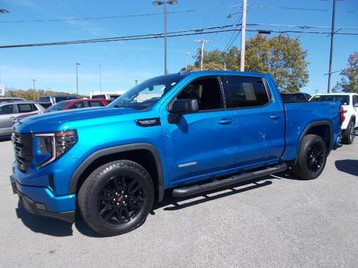 2022 GMC Sierra 1500 Elevation