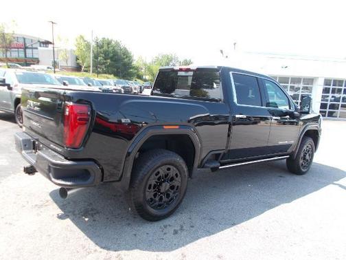 2025 GMC Sierra 2500 Denali Ultimate