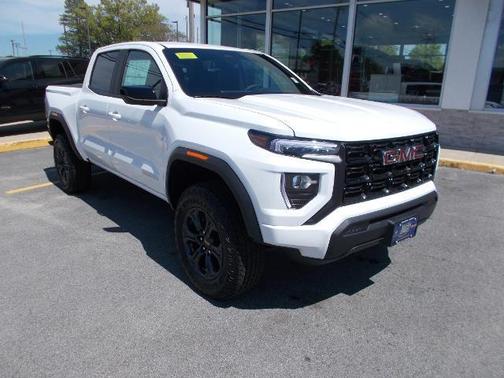2025 GMC Canyon Elevation