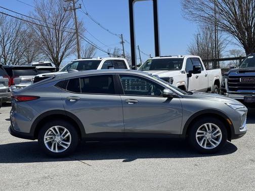 2025 Buick Envista Preferred FWD