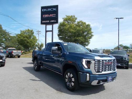 2025 GMC Sierra 2500 Denali