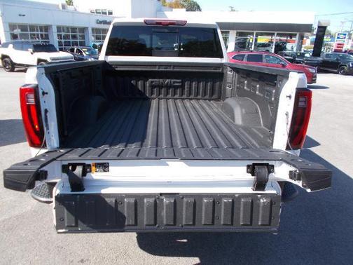 2025 GMC Sierra 2500 Denali