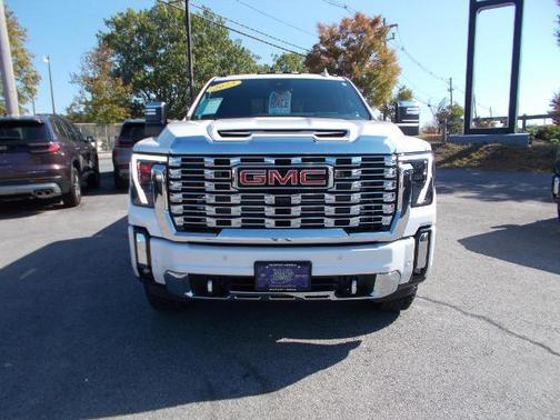 2025 GMC Sierra 2500 Denali