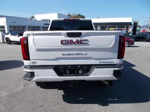 2025 GMC Sierra 2500 Denali