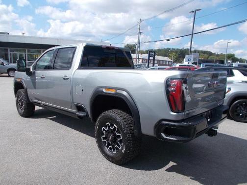 2026 GMC Sierra 2500 AT4