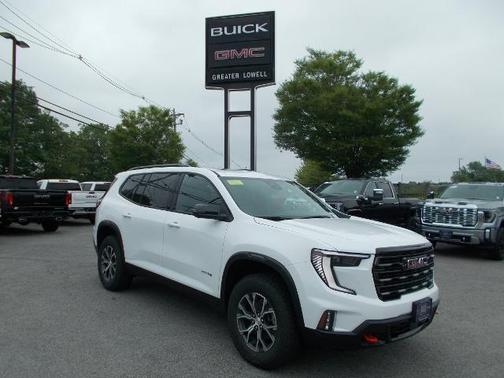 2025 GMC Acadia AWD AT4