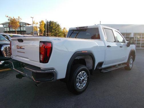 2025 GMC Sierra 2500 Base