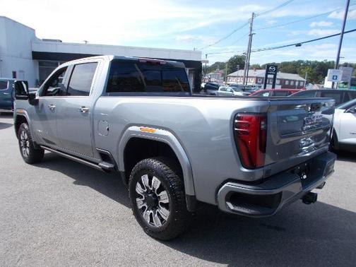 2025 GMC Sierra 2500 Denali