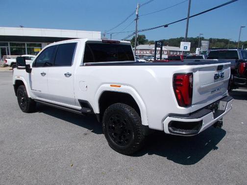 2024 GMC Sierra 2500 Denali Ultimate