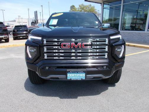 2023 GMC Canyon Denali