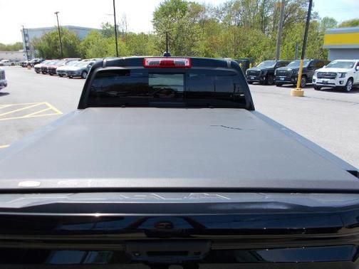 2023 GMC Canyon Denali