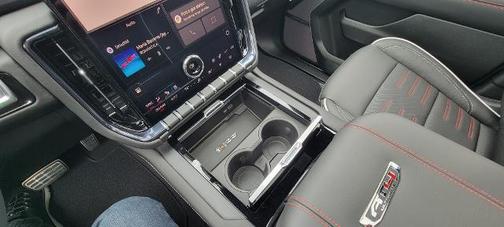 Midnight Pine 2026 GMC Yukon 4WD AT4 Ultimate