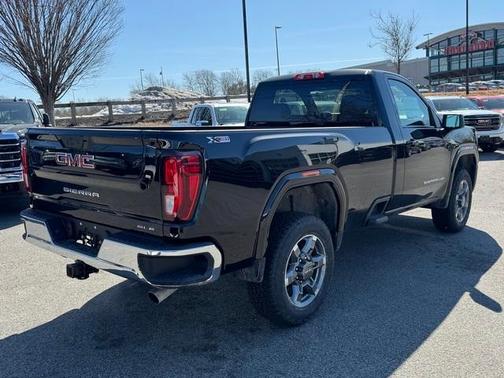 2025 GMC Sierra 2500 SLE