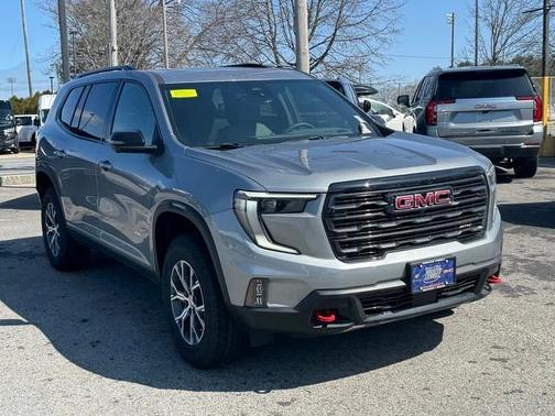 2025 GMC Acadia AWD AT4