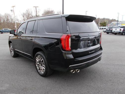2023 GMC Yukon Denali Ultimate