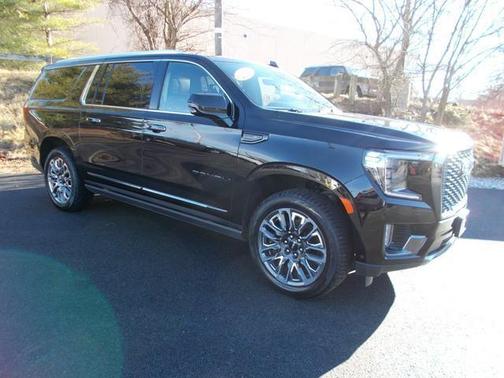 2023 GMC Yukon XL Denali Ultimate