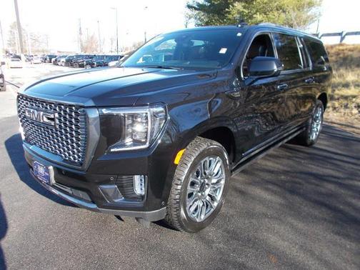 2023 GMC Yukon XL Denali Ultimate