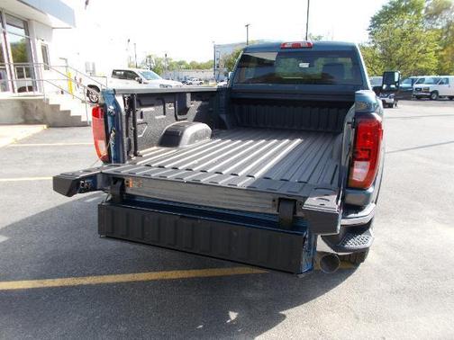 2025 GMC Sierra 3500 Base