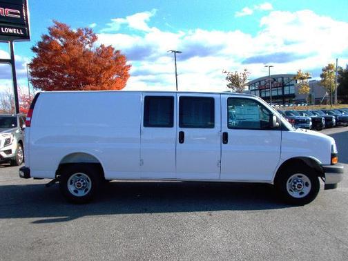 2025 GMC Savana 2500 Work Van