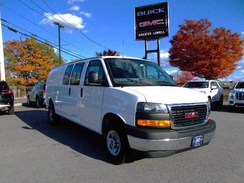 2025 GMC Savana 2500 Work Van