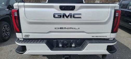 2024 GMC Sierra 3500 Denali