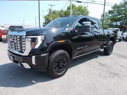 2025 GMC Sierra 2500 Denali