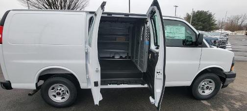 2026 GMC Savana 2500 Work Van
