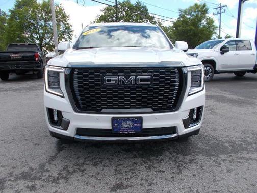 2023 GMC Yukon Denali Ultimate