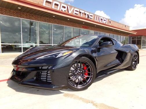 Carbon Flash 2024 Chevrolet Corvette Z06