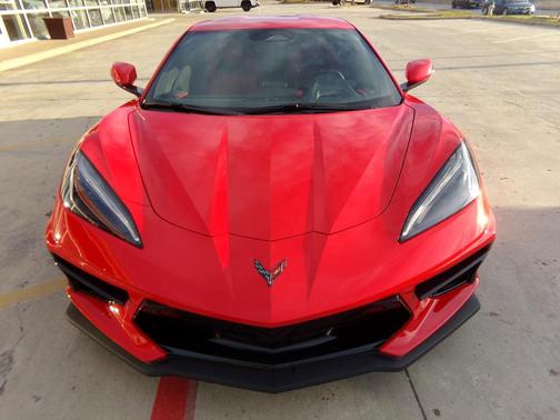 2025 Chevrolet Corvette Stingray w/2LT