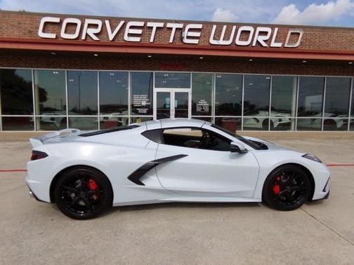 2020 Chevrolet Corvette Stingray w/2LT