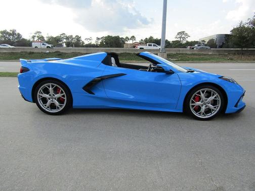 2022 Chevrolet Corvette Stingray w/2LT