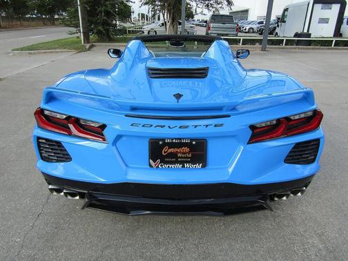 2022 Chevrolet Corvette Stingray w/2LT