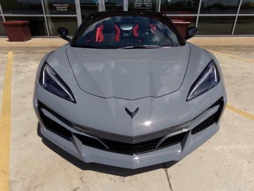 Sea 2024 Chevrolet Corvette E-Ray